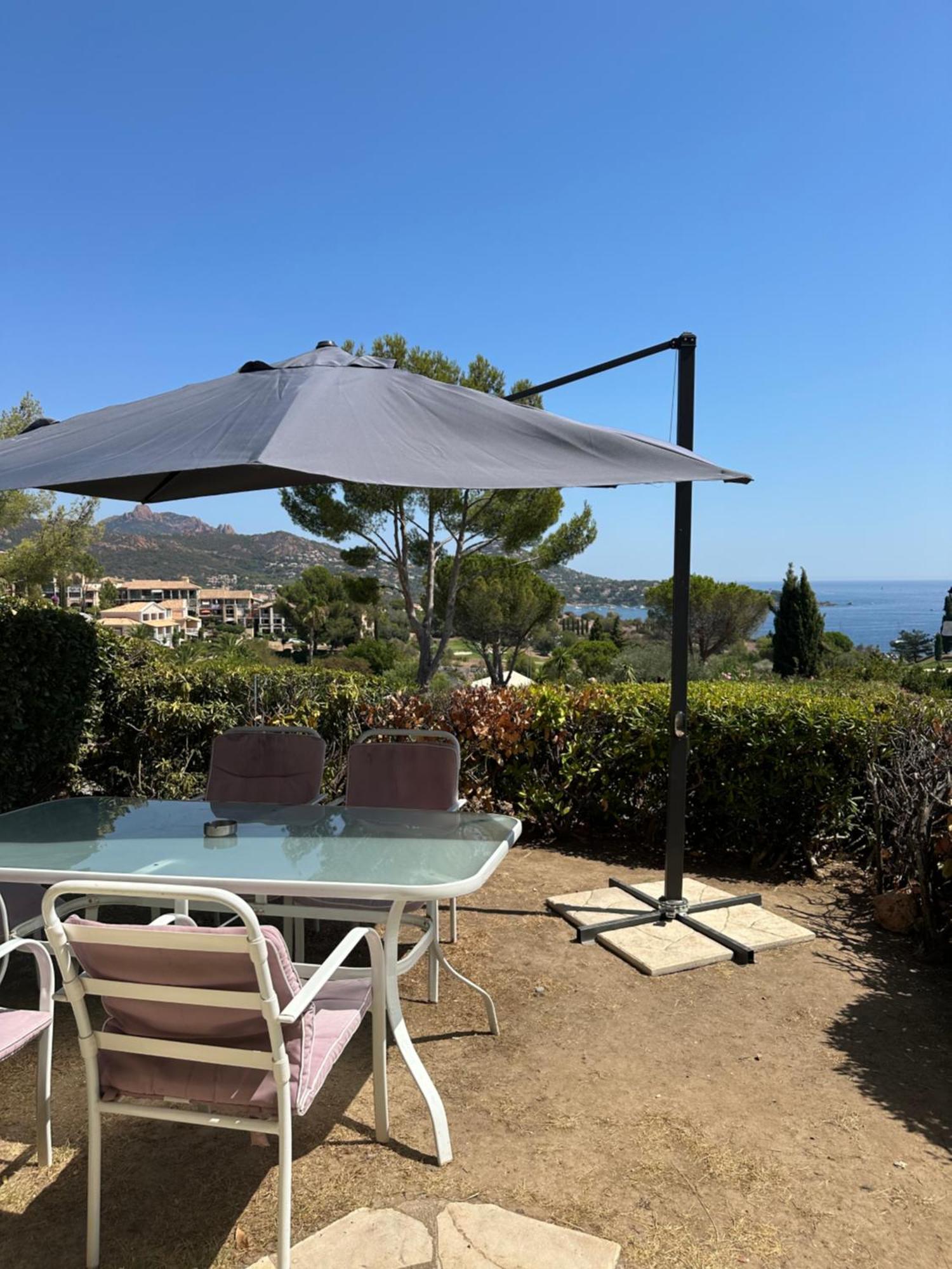 Cap Esterel Vue Mer Et Climatise Saint-Raphaël 외부 사진